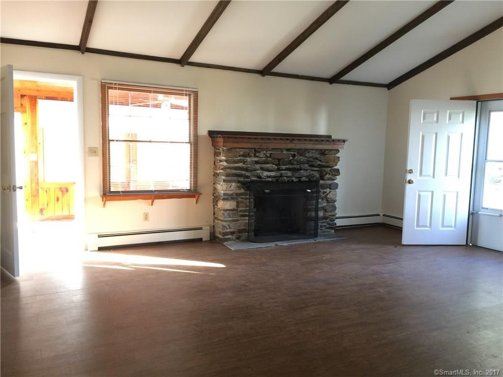 32 Sea View Ave - Photo 2 of 9