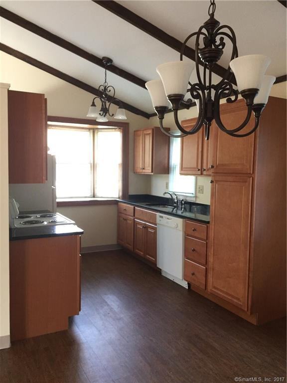 32 Sea View Ave - Photo 3 of 9