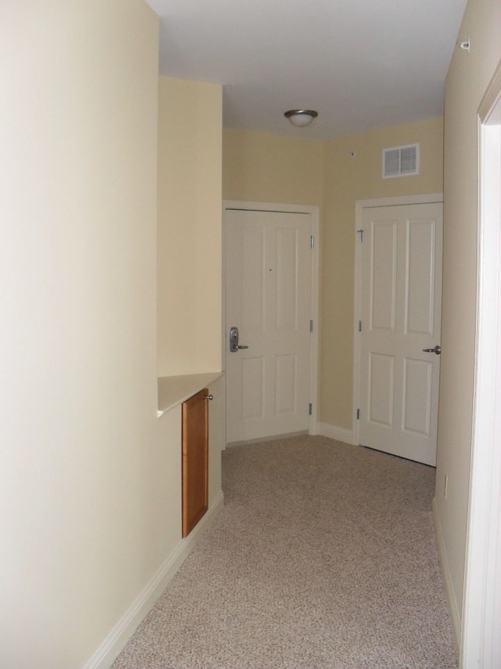 102 Broadway 01 - Photo 3 of 7