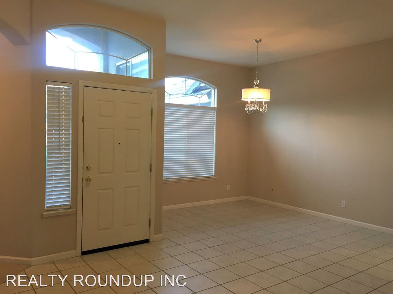 9321 Keefe Dr - Photo 3 of 29