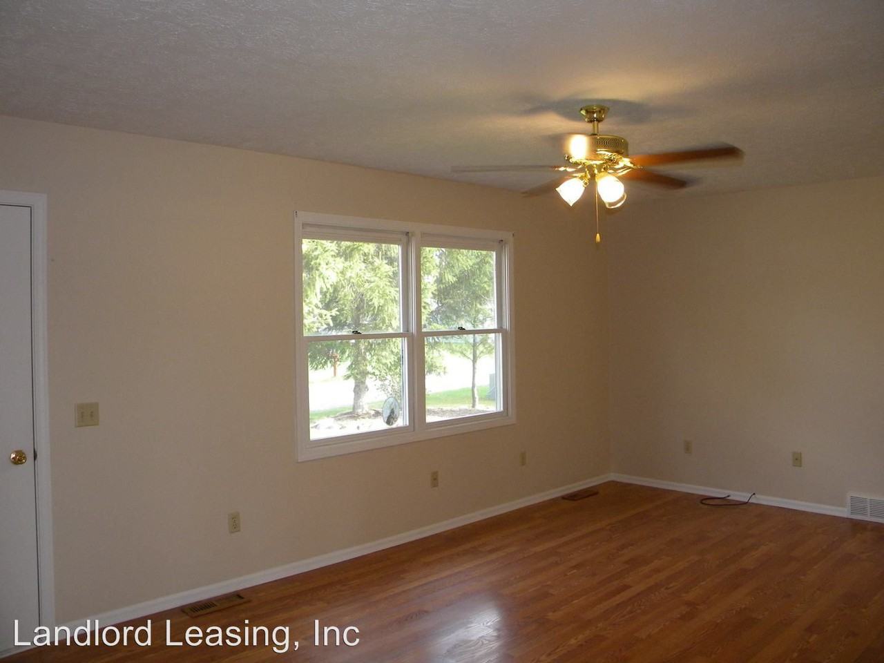 51 Anglers Ln - Photo 2 of 14