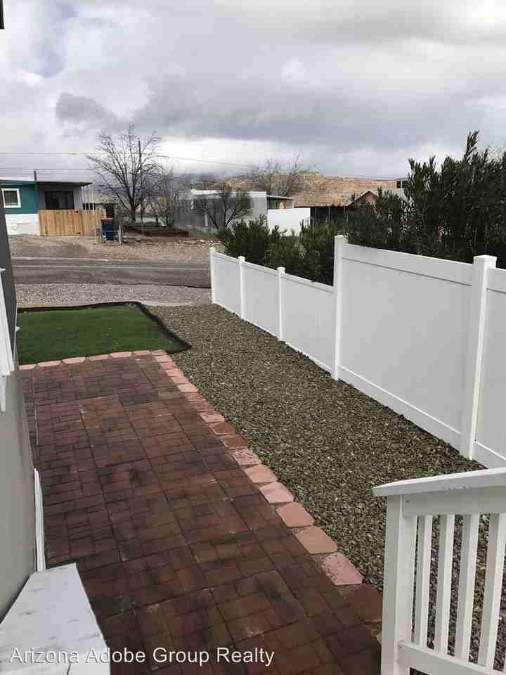 529 3rd N St - Photo 3 of 14