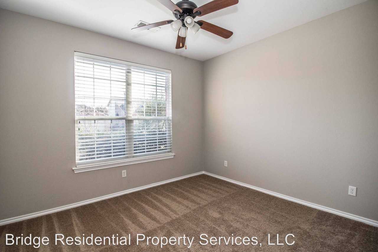 9749 Delmonico Dr - Photo 3 of 36