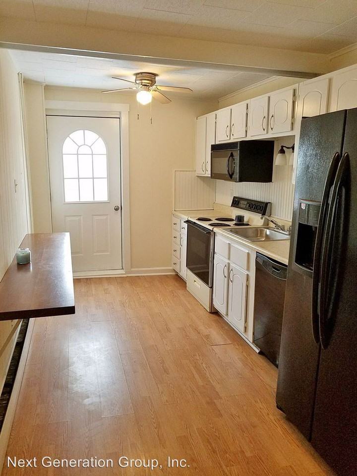 33 3rd St - Photo 3 of 13