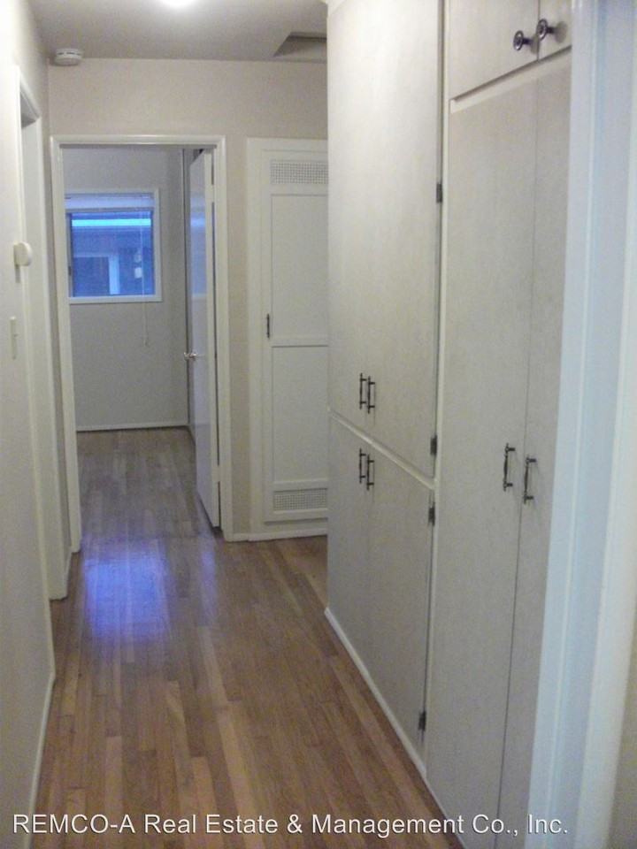 1951 Snowden Ave - Photo 3 of 13