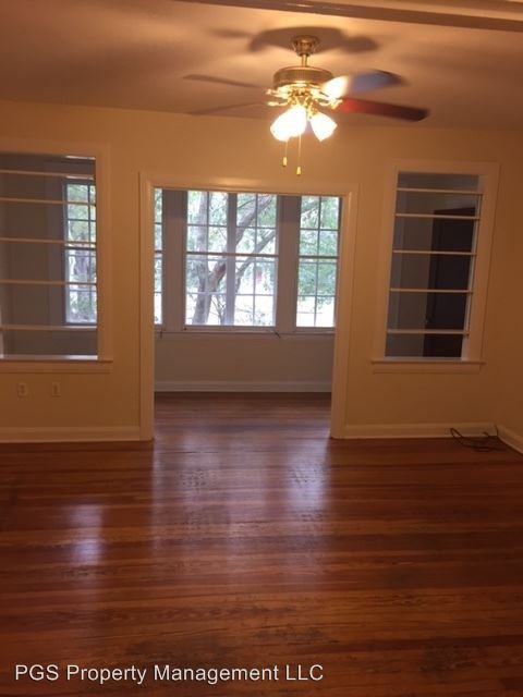 512 Harwood St #4 - Photo 3 of 7