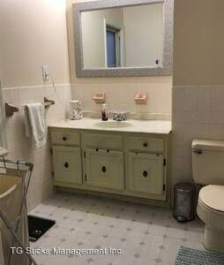 204 Melrose Ave - Photo 2 of 7