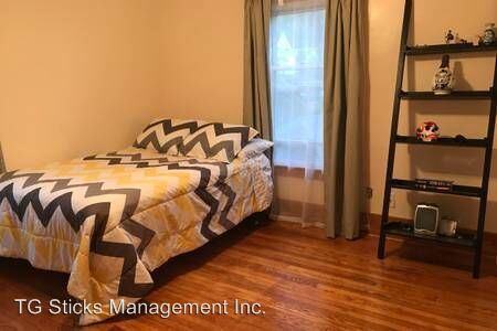 204 Melrose Ave - Photo 3 of 7