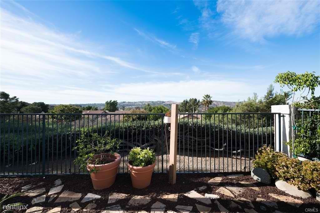 27387 Paseo Sienna - Photo 3 of 25