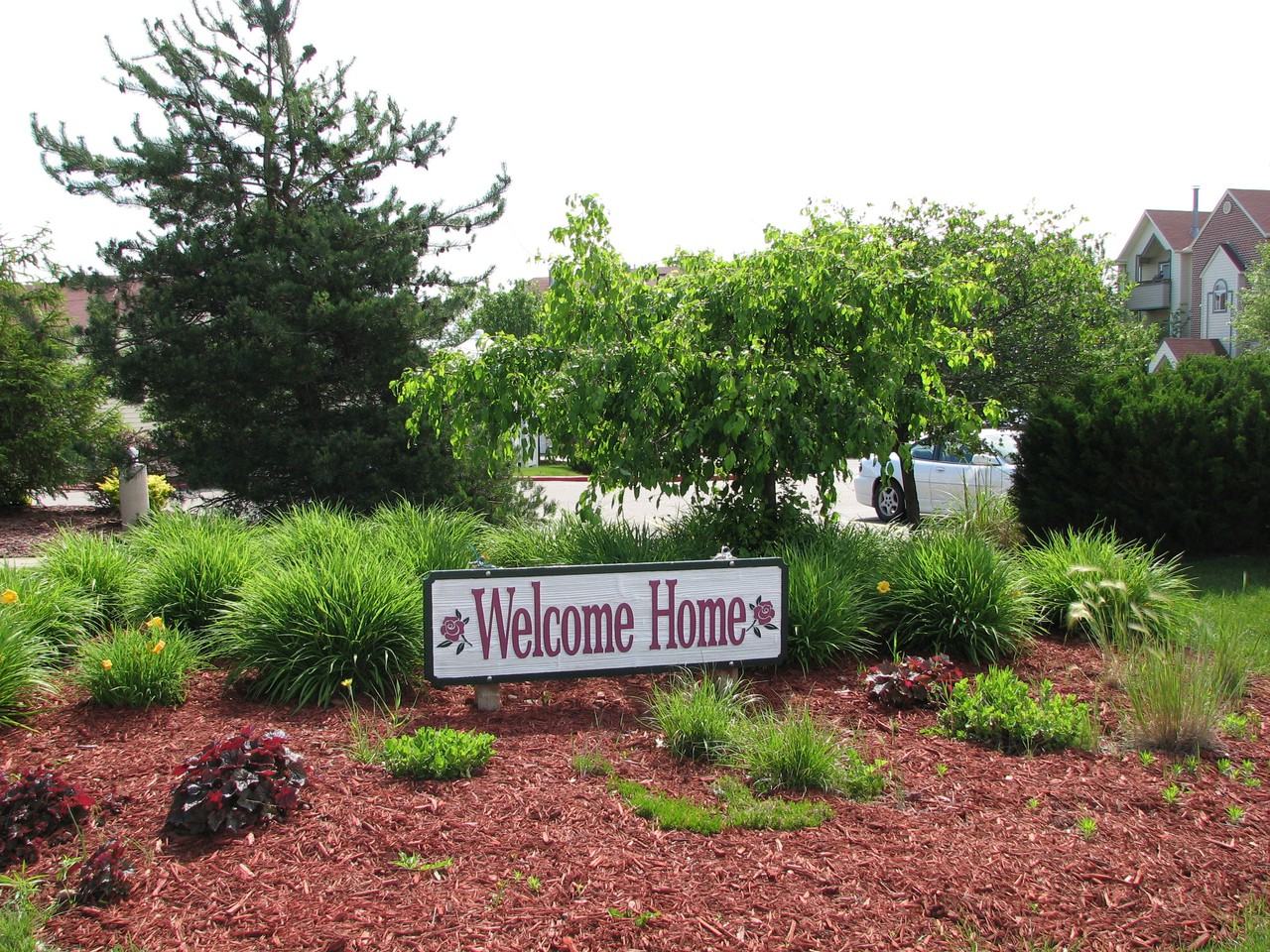 Somerset Apartments - Photo 3 of 41