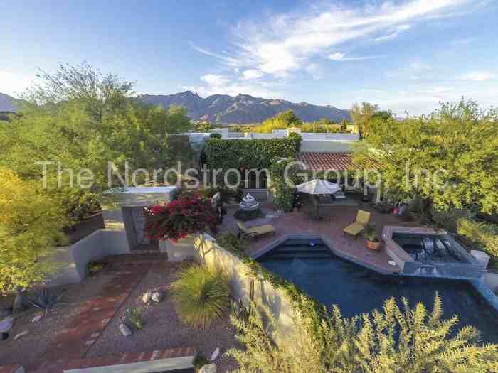 5300 N Hacienda Del Sol Rd - Photo 3 of 31