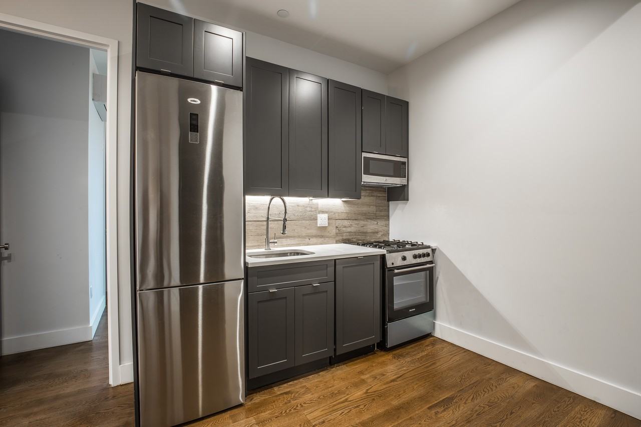 131 Tompkins Avenue #14ME