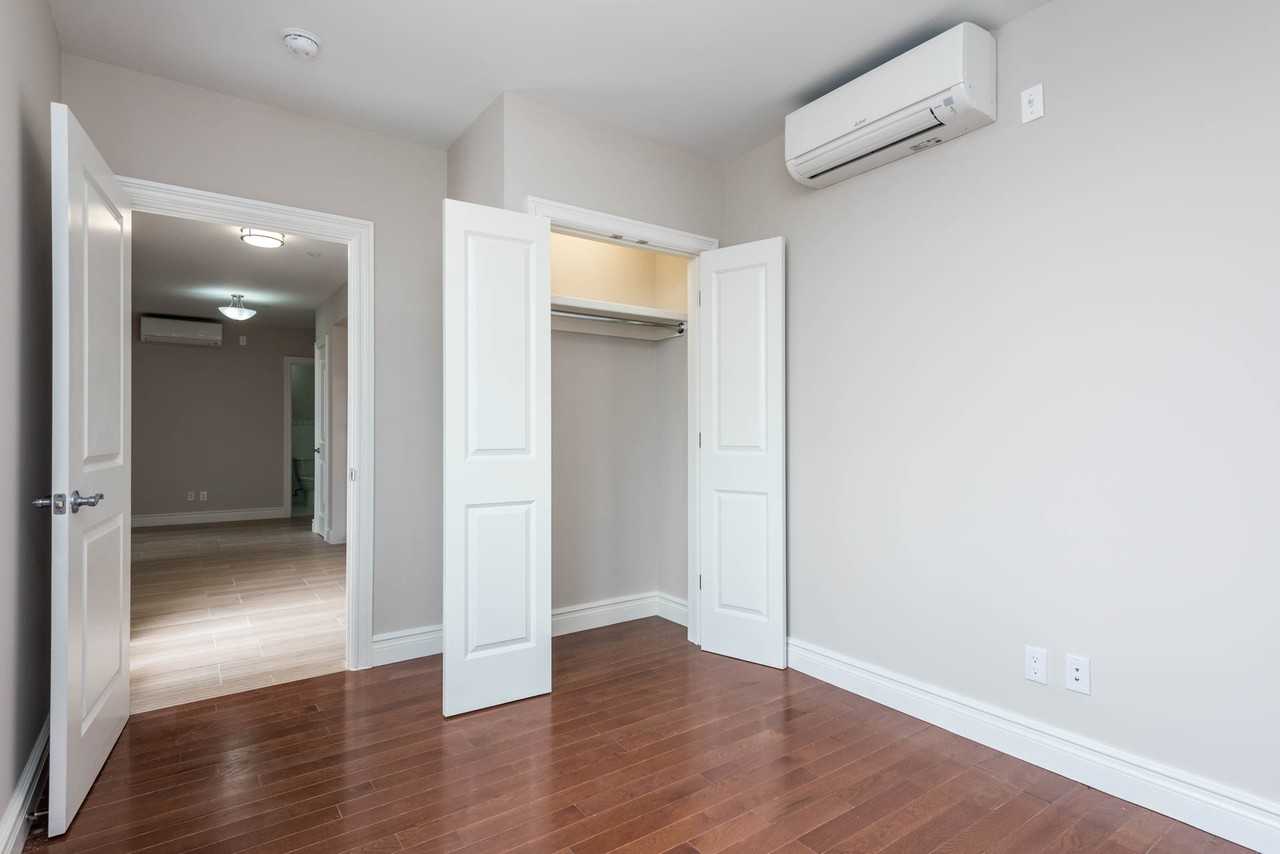 439 Knickerbocker Avenue #23CJ