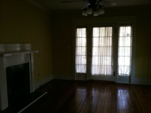 511 Charter Pl - Photo 2 of 7