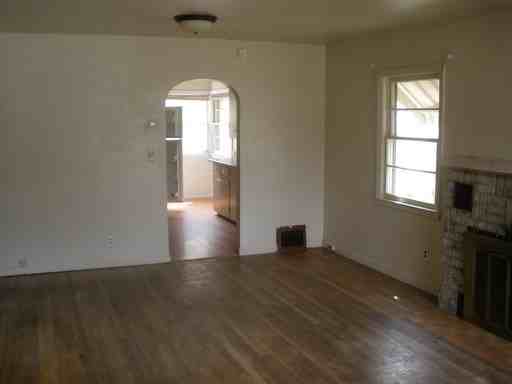 105 105 Pressley - Photo 3 of 15