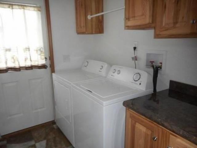 166 Sunrise Ct - Photo 3 of 6