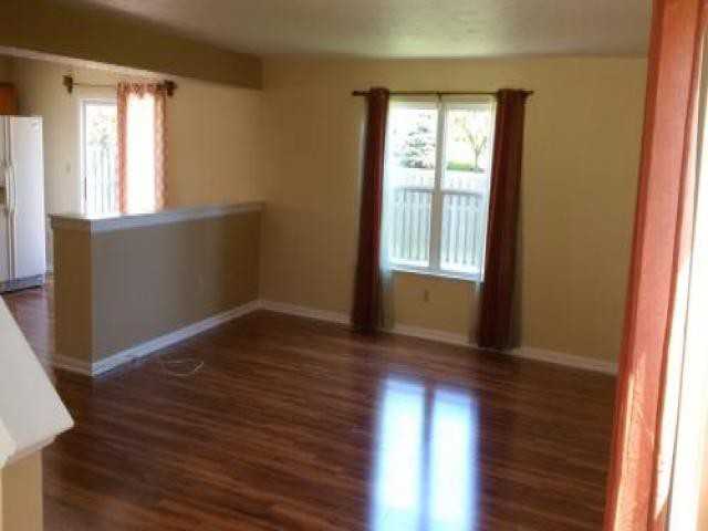 12995 Quarterback Ln - Photo 3 of 6