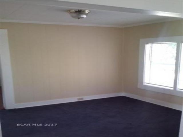 300 Hoyle Ave - Photo 3 of 6