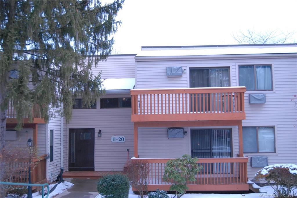 12 Woodland Dr, Cromwell, CT 06416 1 Bedroom Condo for Rent for 1,100