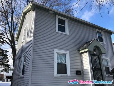 4675 N 19th Pl - Photo 2 of 17