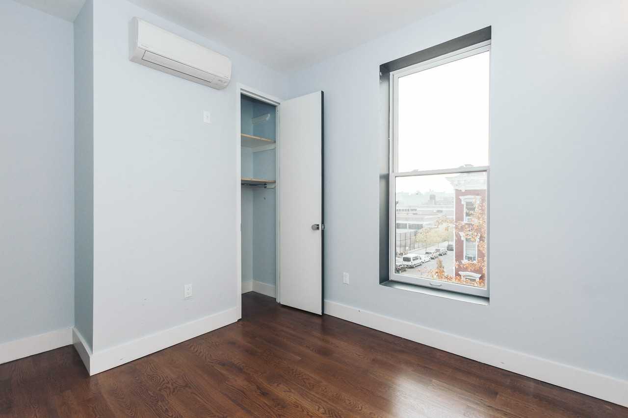 131 Tompkins Avenue #27UJ