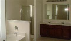 3881 Broadwater Ct - Photo 2 of 7