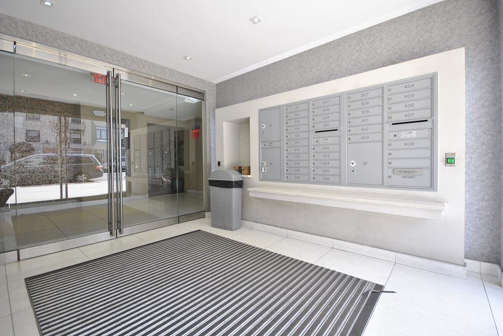 BERGEN STREET #3B