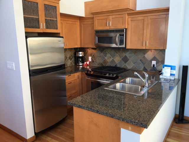 10 Renaissance Square - Photo 3 of 9