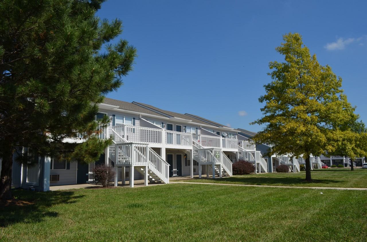 Eagle Ridge Apartments - Photo 3 of 16