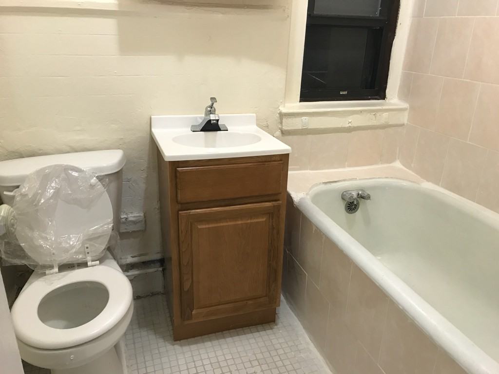 45 Tudor City Place #555