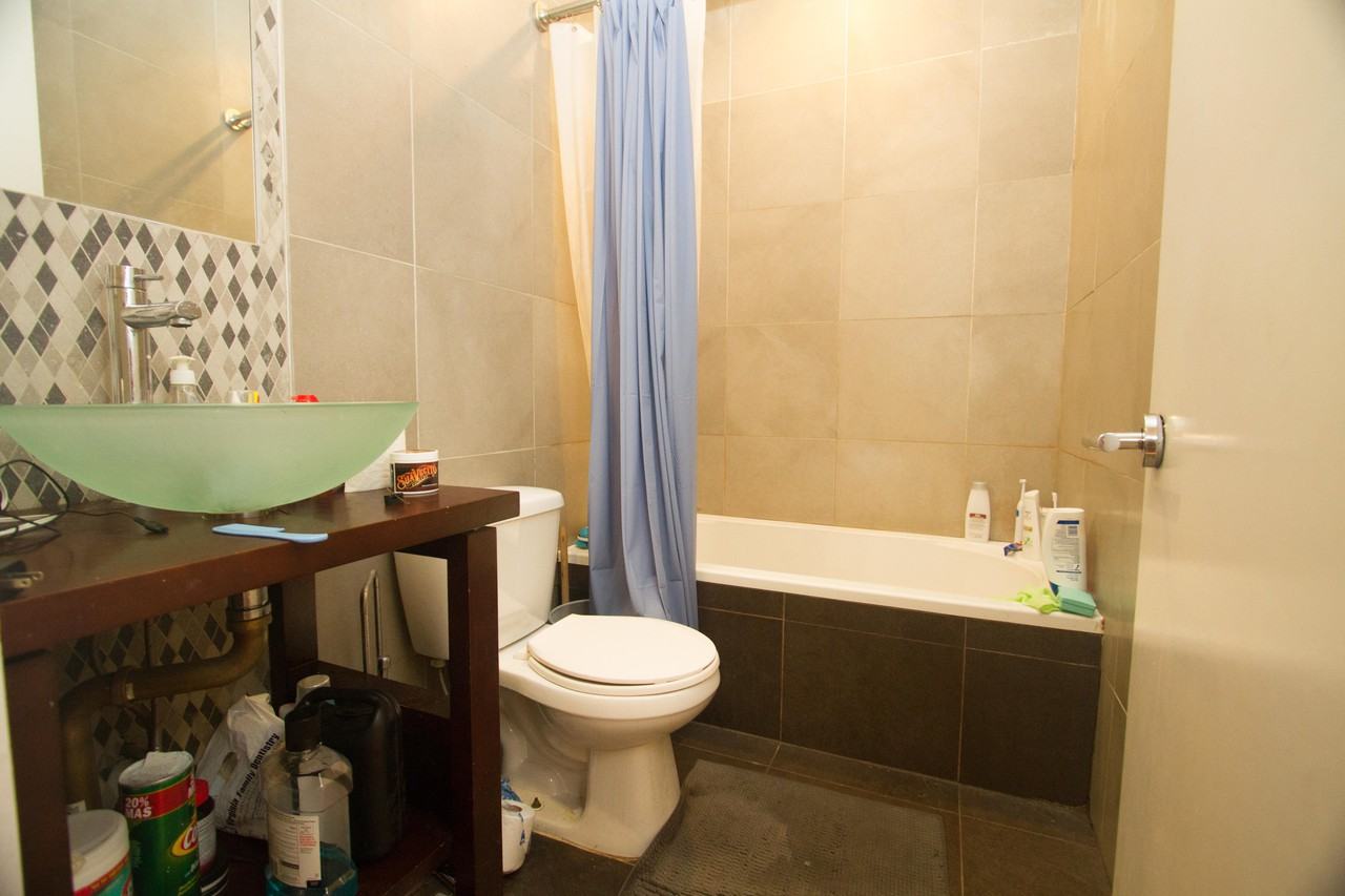 179 Knickerbocker Avenue #13DG