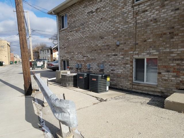 7648 62nd Pl #1N - Photo 3 of 9