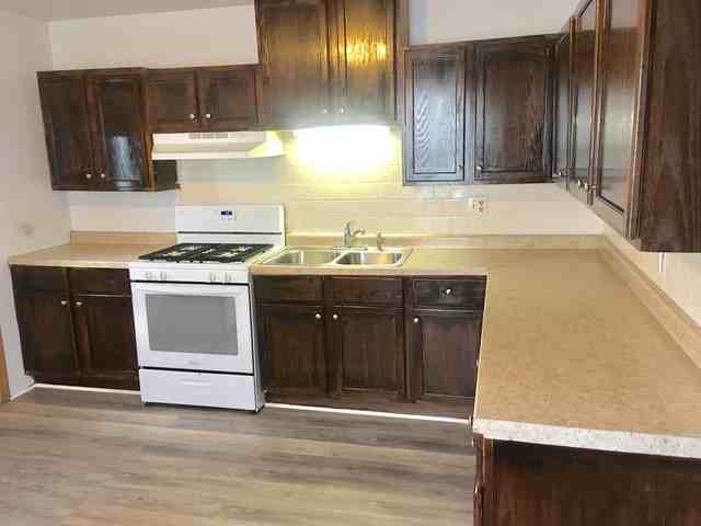 517 Spring Ave - Photo 3 of 17