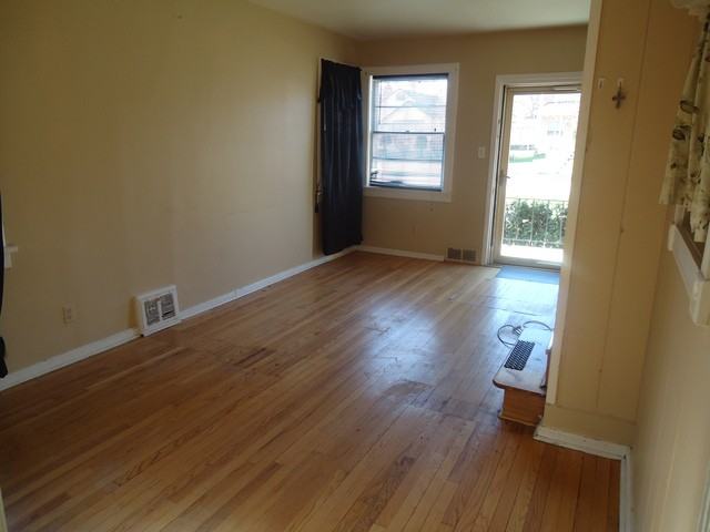 205 S Cass Ave - Photo 2 of 10