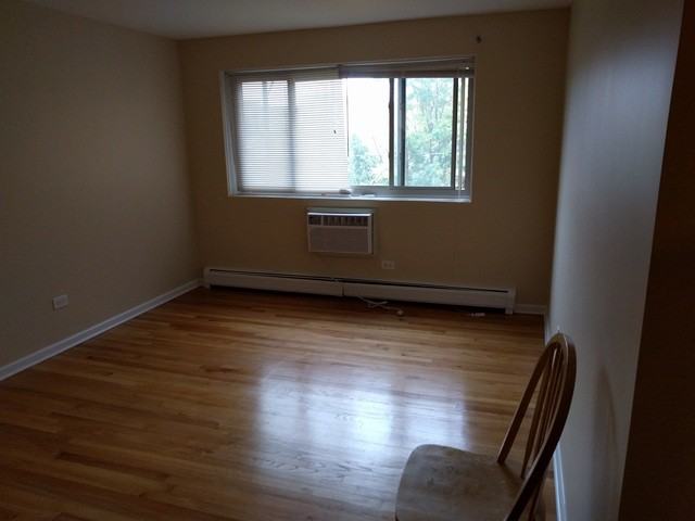 1415 W Lunt Ave #408 - Photo 3 of 7