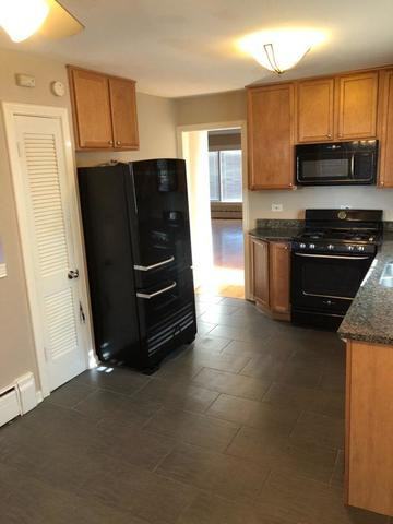 1116 Richard Ave - Photo 3 of 15