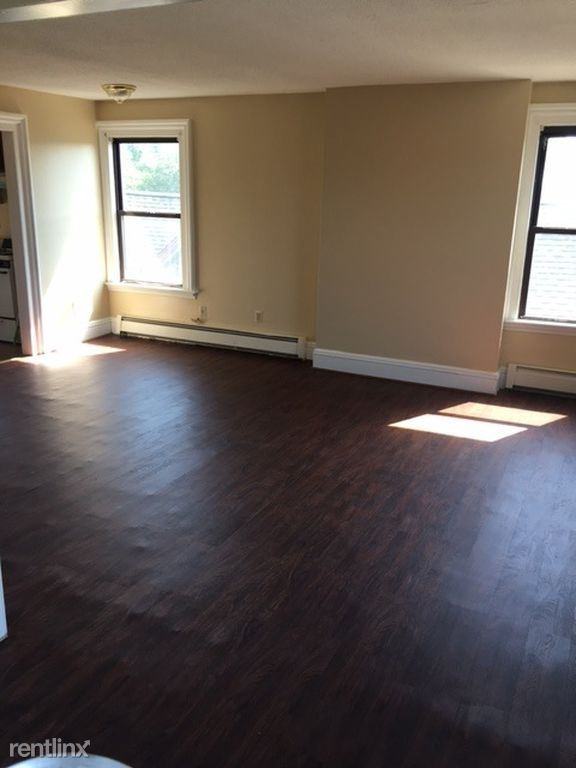 40 Alden St - Photo 3 of 8