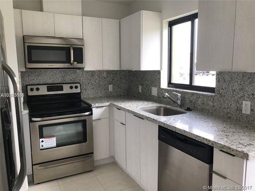 2496 W 5th Way - Photo 2 of 3