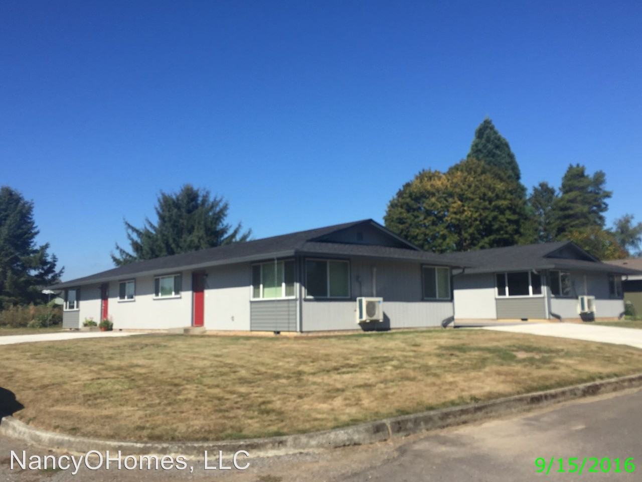 914 W D Ave - Photo 2 of 26