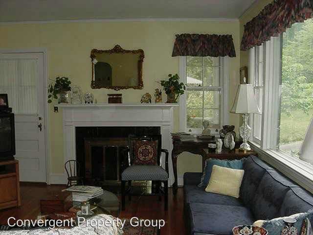 312 Longview Terrace - Photo 2 of 9