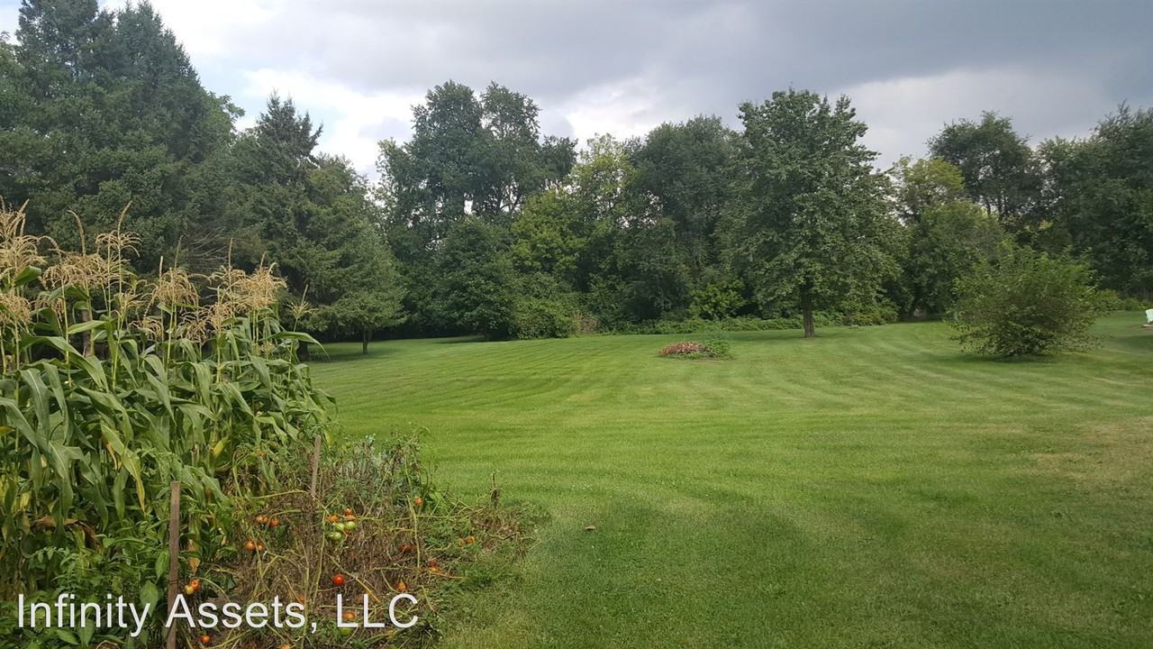 2618 Fisk Ave - Photo 3 of 7