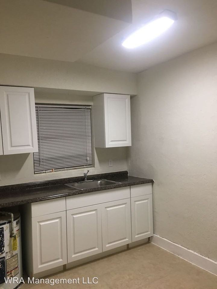 993 S Fiske Blvd #A - Photo 3 of 5