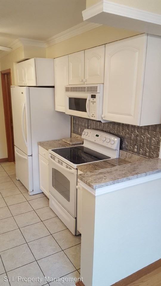 504 Billy Bryan St - Photo 3 of 12