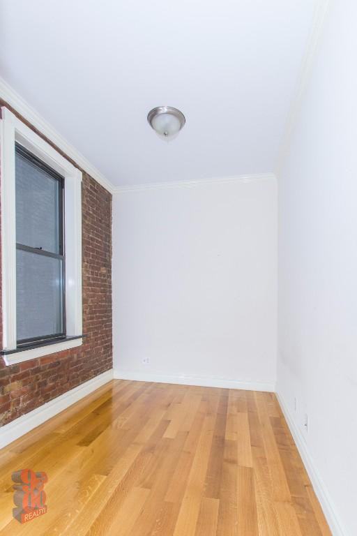 95 Perry Street #5 - Photo 3 of 5