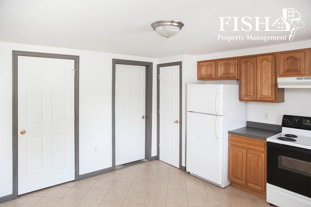 415 E Church St - Photo 3 of 15