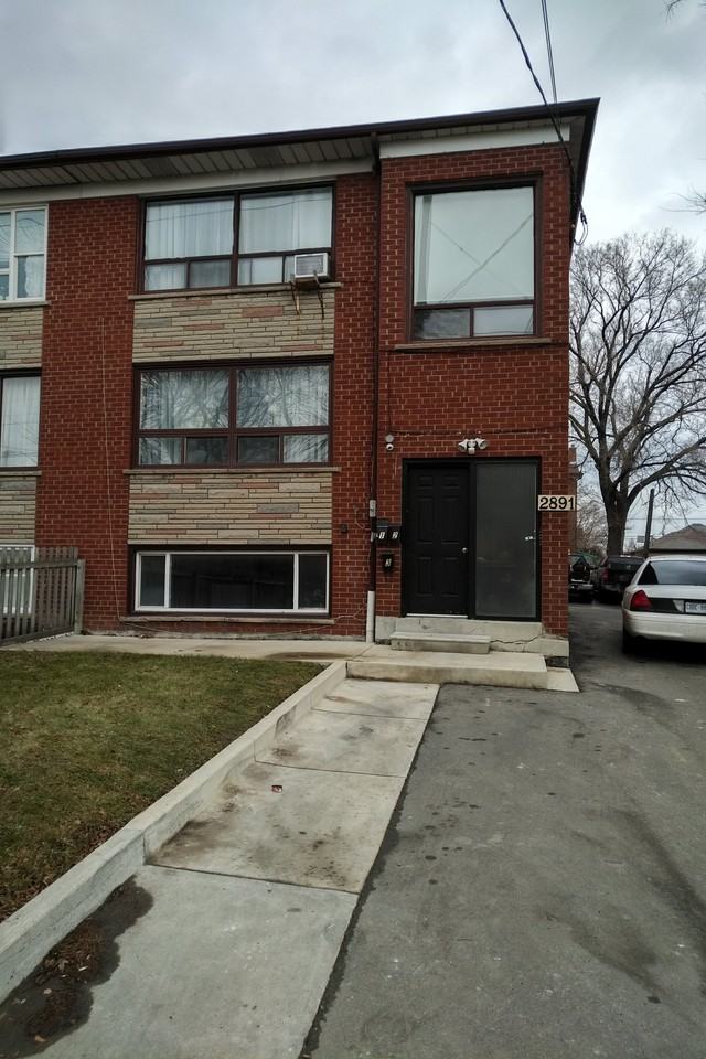 2891 Keele Street Toronto On M3m 2g9 2 Bedroom Apartment For Rent
