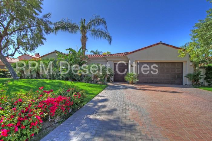 216 Loch Lomond Rd - Photo 2 of 37