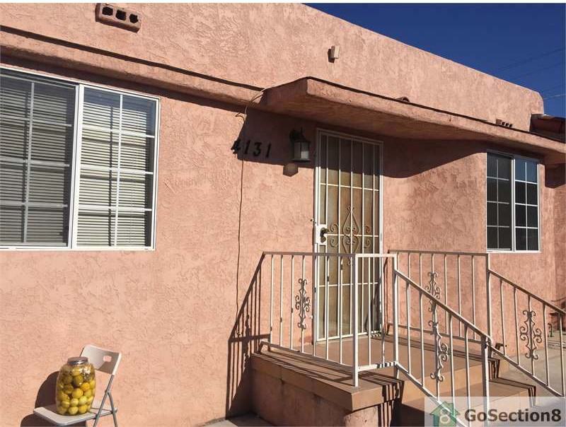 4123 46th St - Photo 2 of 6