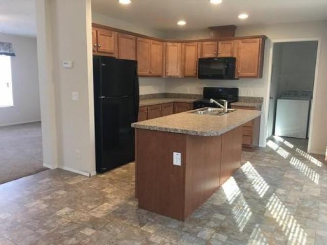 13326 Pinewood Dr - Photo 2 of 6