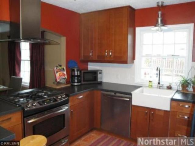 5416 51st Ave N - Photo 3 of 6